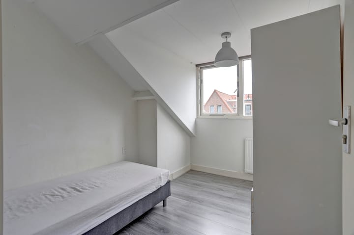 Foto 13 van Bilderdijkstraat 33-B