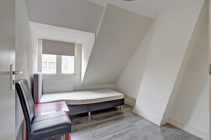 Foto 17 van Bilderdijkstraat 33-B