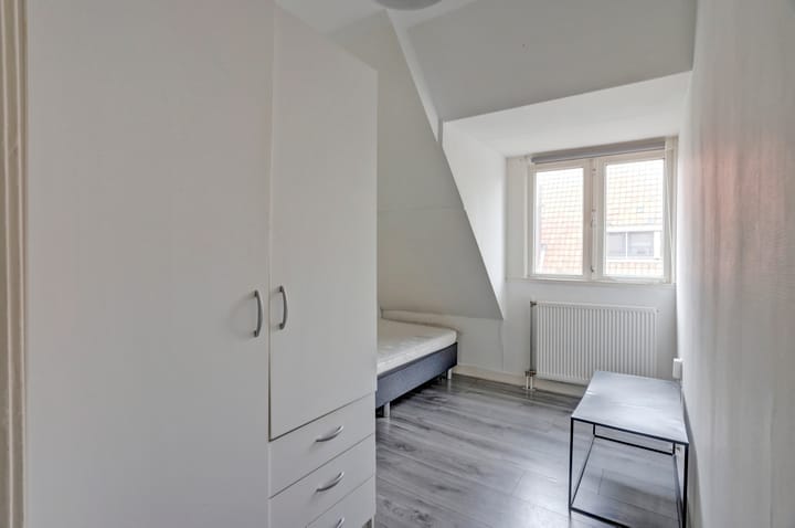 Foto 19 van Bilderdijkstraat 33-B