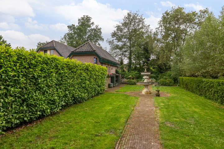 Photo 37 of Clemensstraat 54