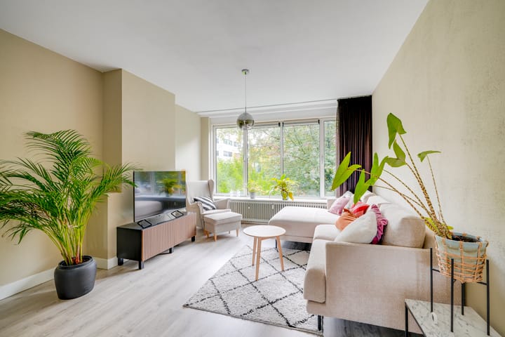 Photo 1 of Deliuslaan 52