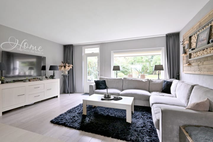 Photo 6 of Meerkoet 30