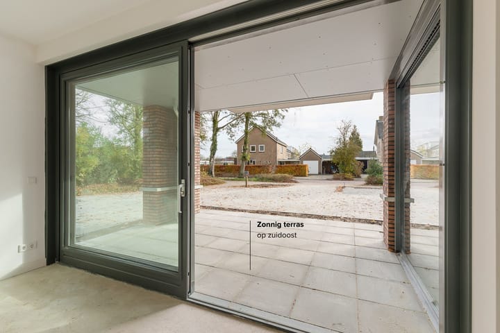 Photo 12 of Van Tydencampstraat 4-A