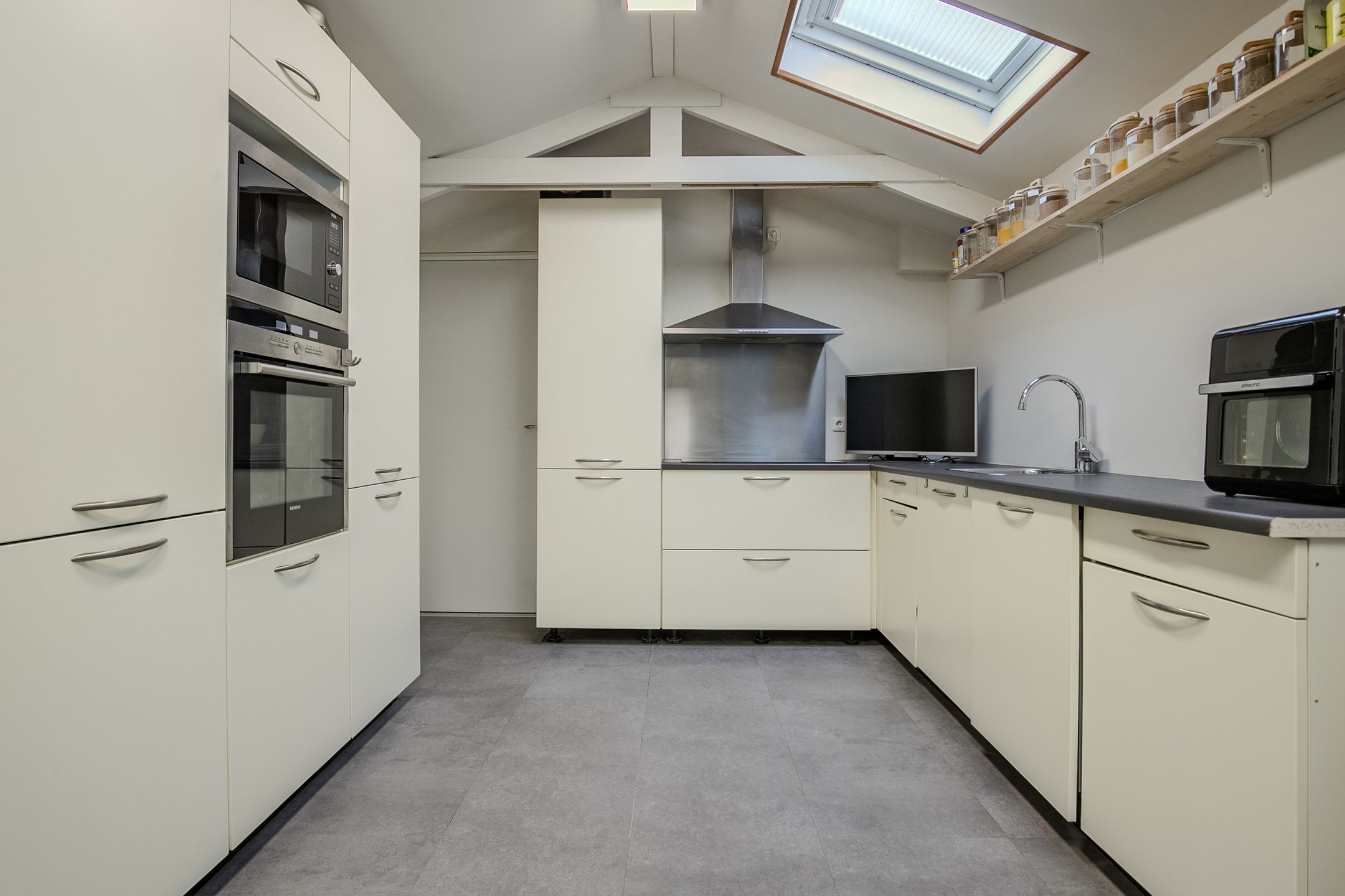 Foto 24 van Kastanjelaan 138