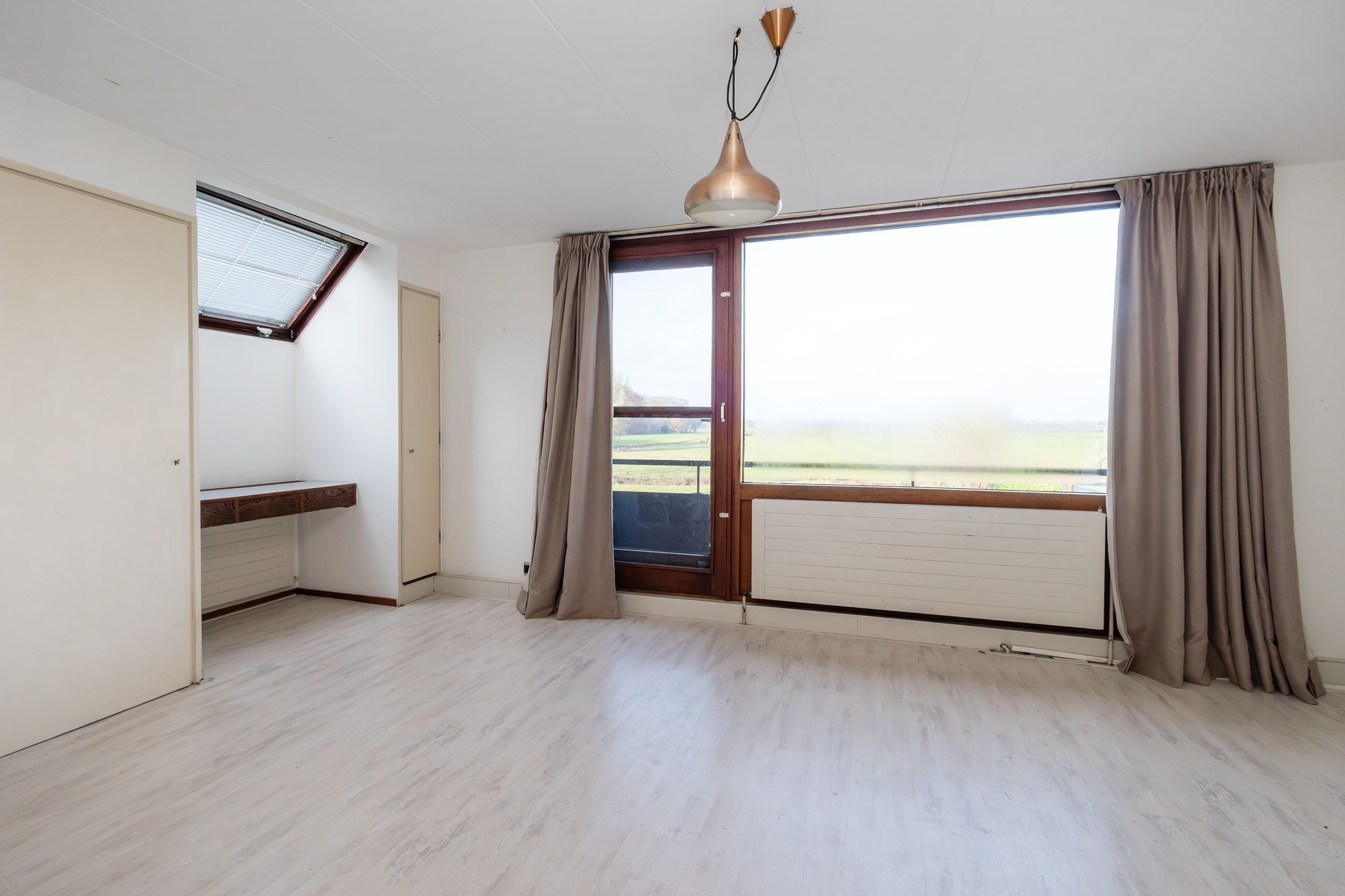 Foto 15 van Nieuw-Loosdrechtsedijk 140