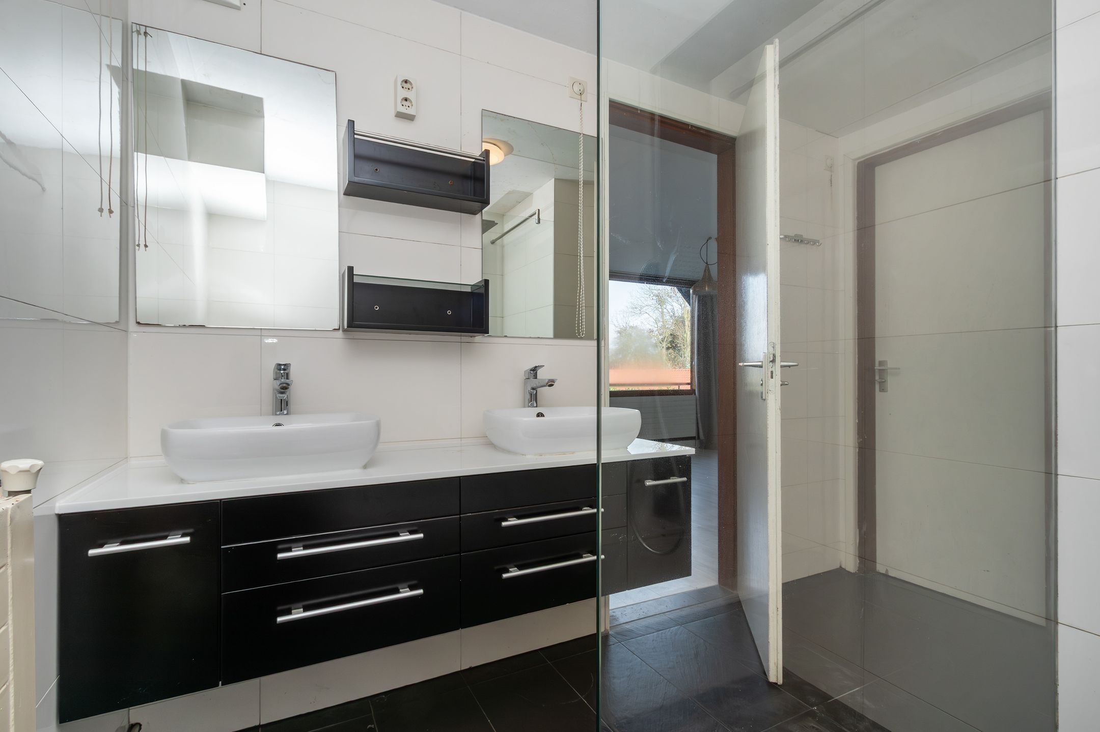 Foto 18 van Nieuw-Loosdrechtsedijk 140