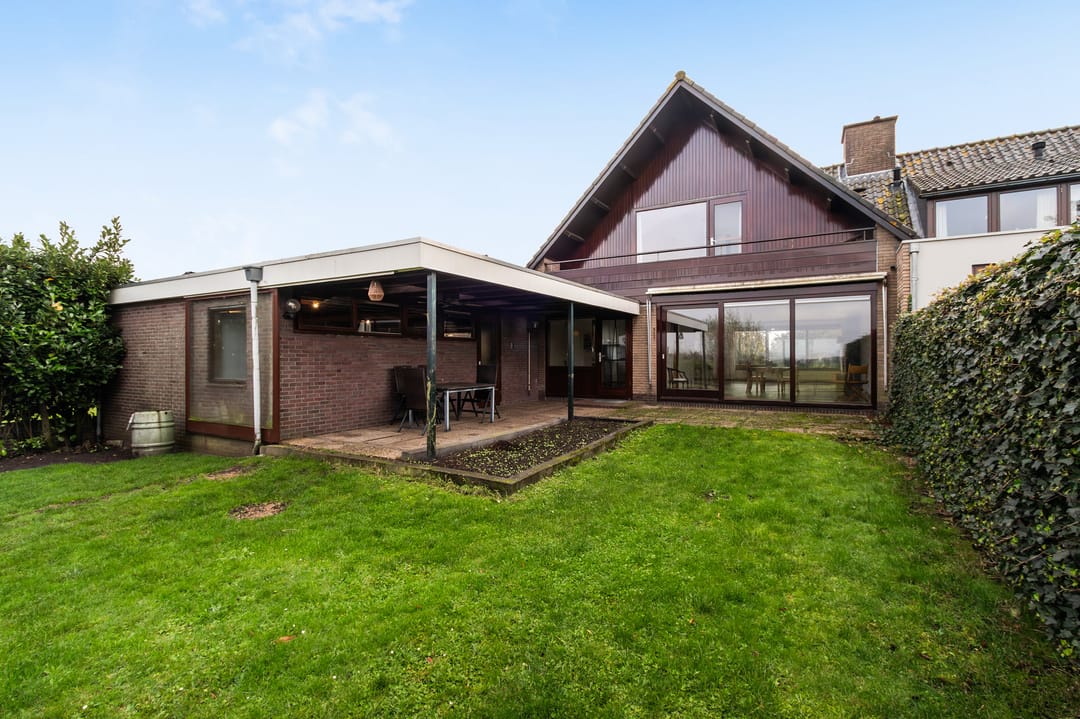 Foto 28 van Nieuw-Loosdrechtsedijk 140