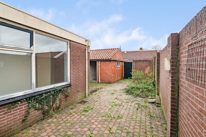 Photo 29 of Willem Lodewijkstraat 17