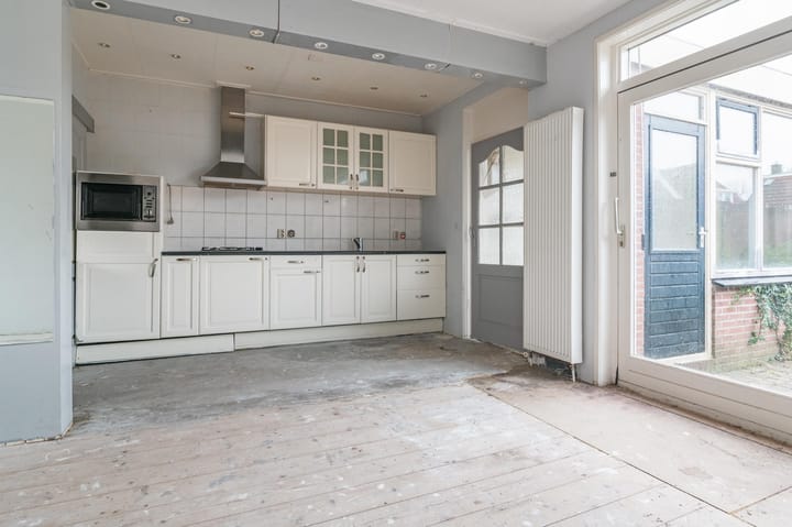 Photo 14 of Willem Lodewijkstraat 17