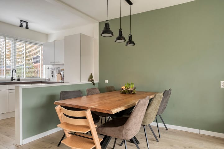 Photo 6 of Hobbemastraat 33