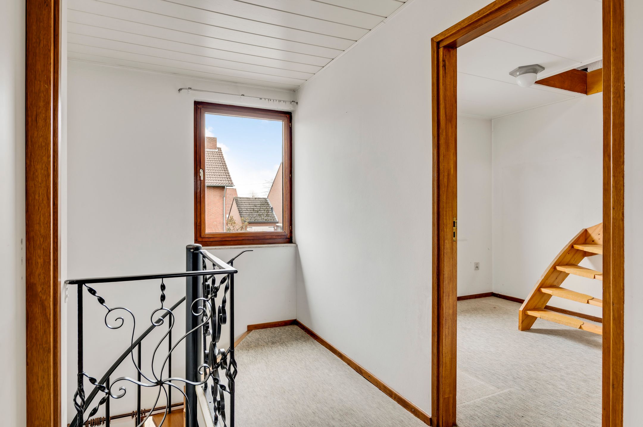 Foto 24 van Korenbloemstraat 2