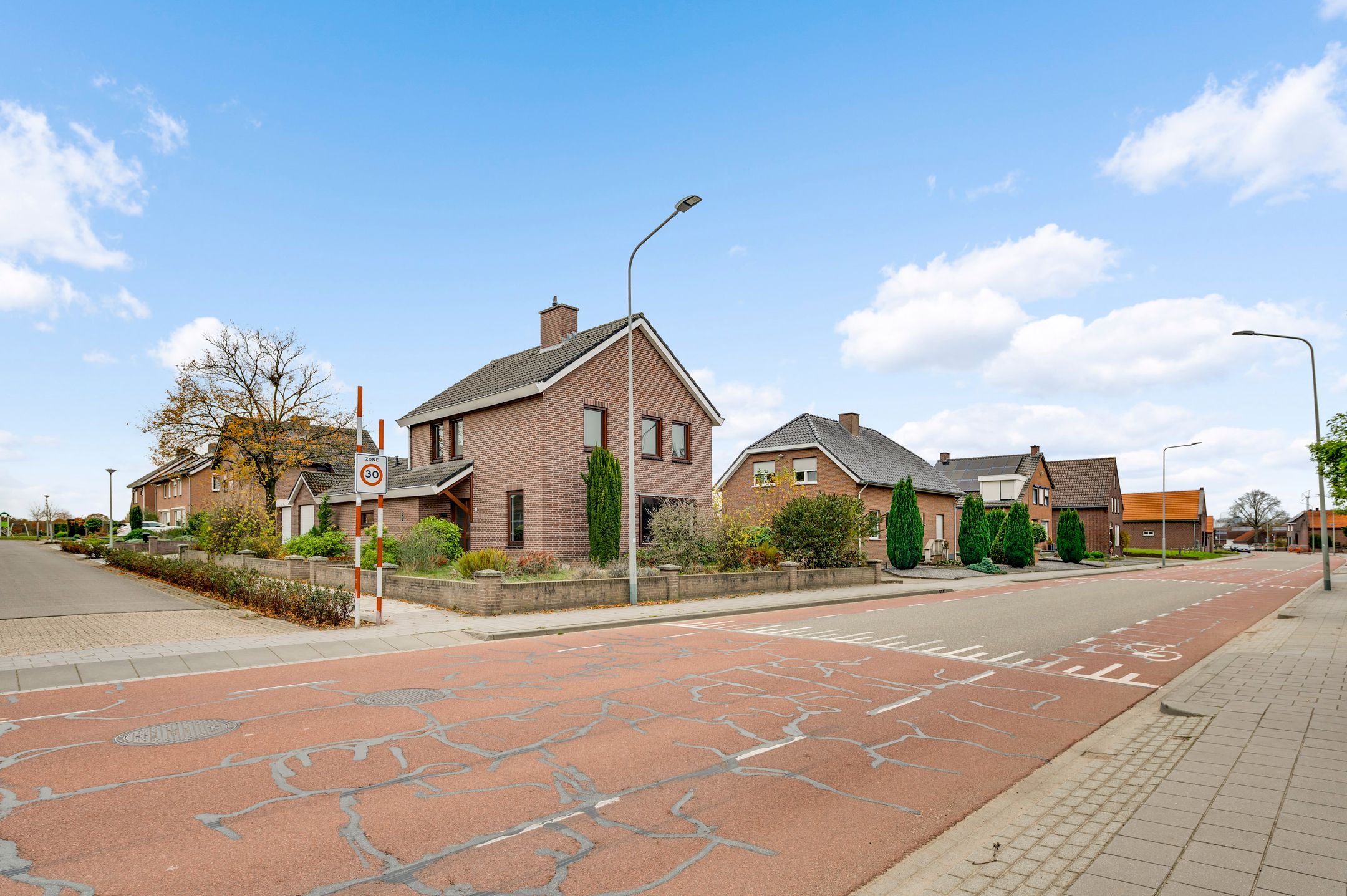 Foto 36 van Korenbloemstraat 2