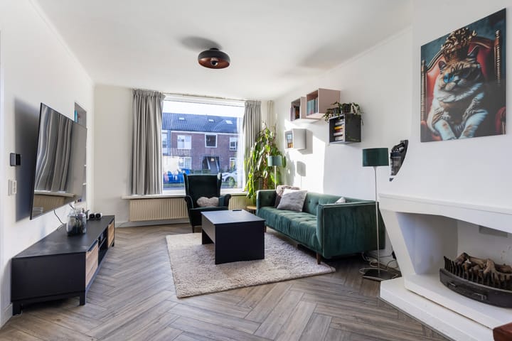 Photo 2 of Ravenweg 15