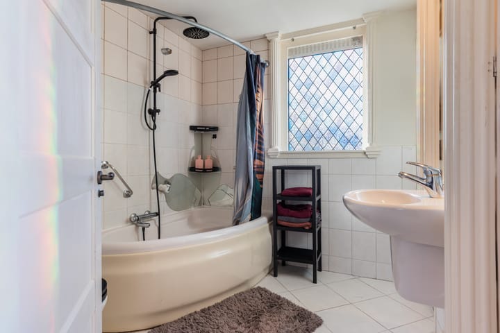 Photo 20 of Ravenweg 15