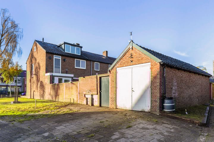 Photo 32 of Ravenweg 15