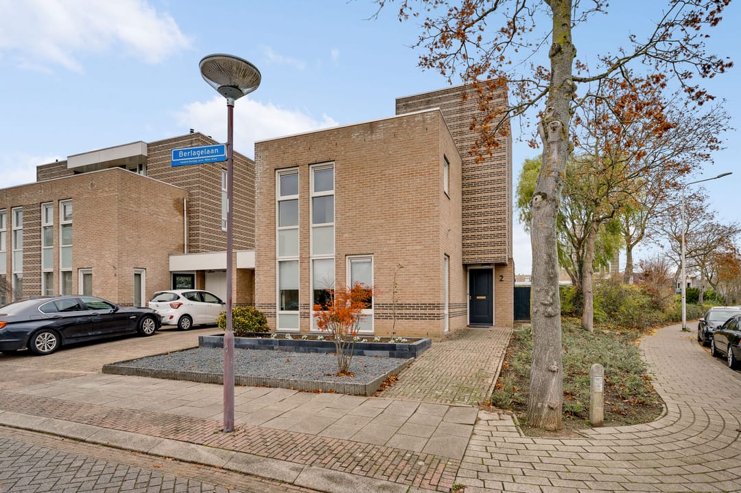 Photo 1 of Berlagelaan 2