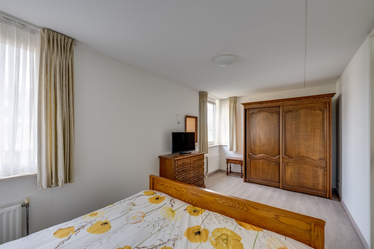 Foto 20 van Vrouwenmantel 6