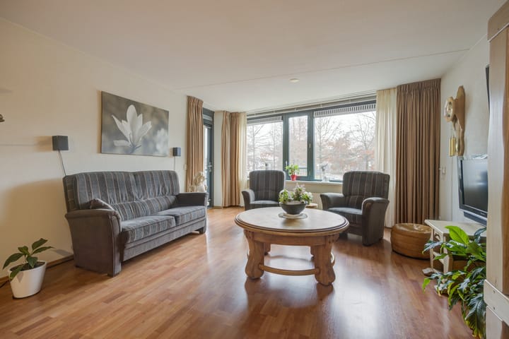 Photo 2 of Wissel 58