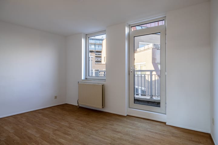 Photo 14 of Bussumerstraat 44-G