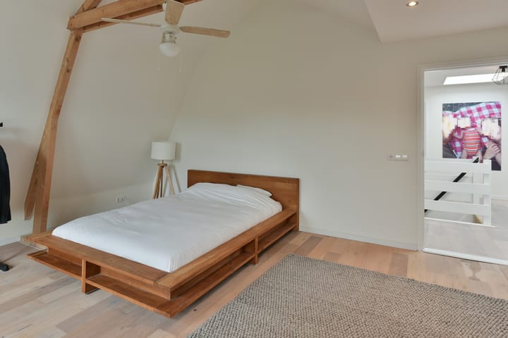 Photo 27 of Voorstraat 6