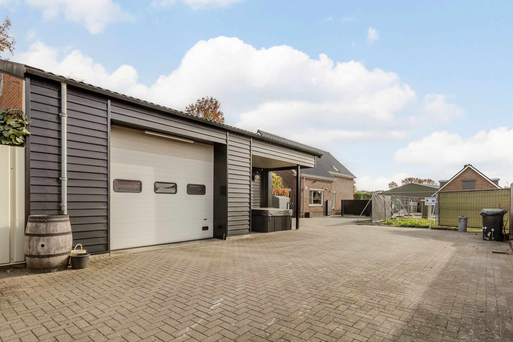 Photo 81 of Meirstraat 51-A