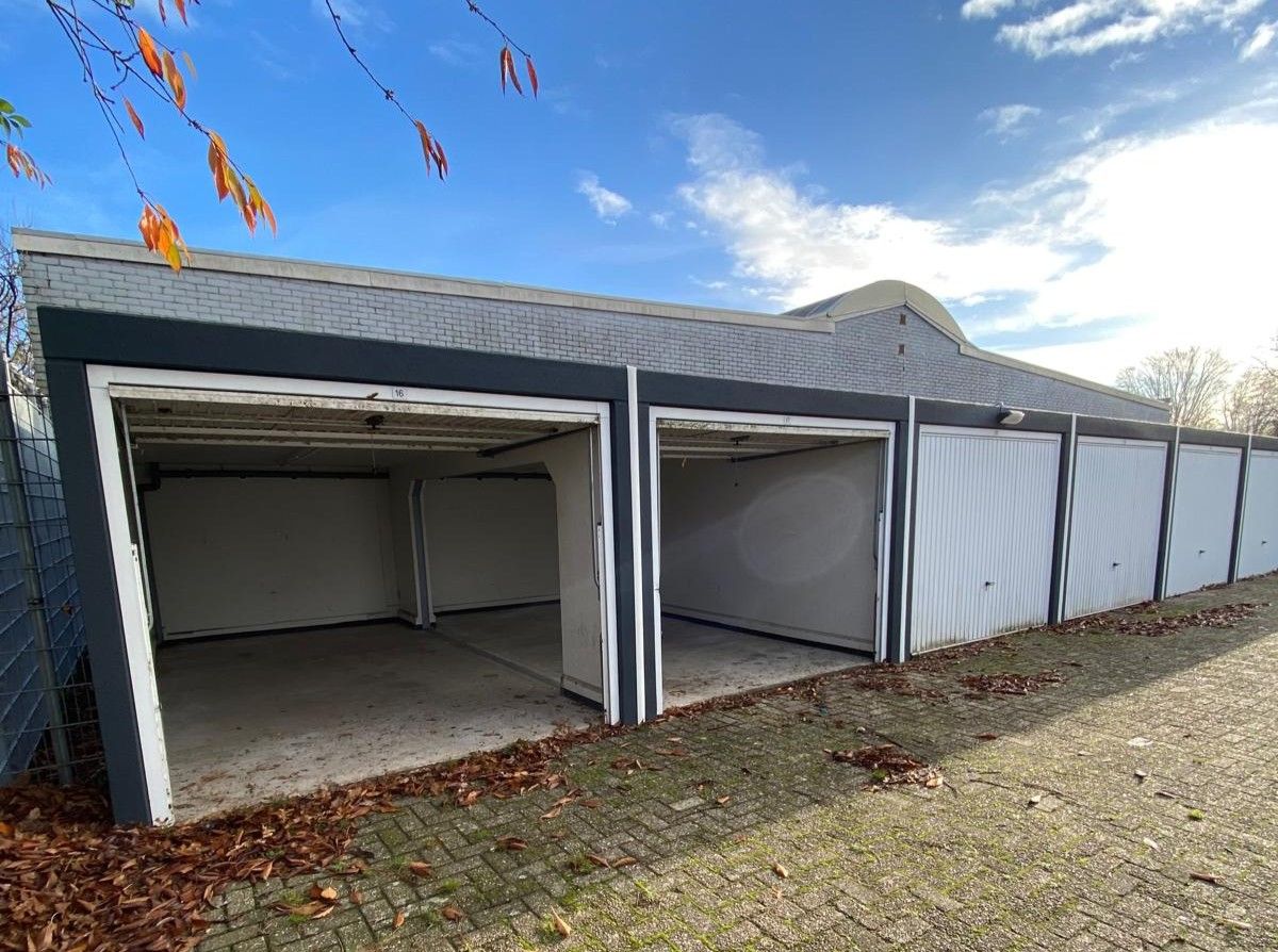 View photo 2 of Boerendanserdijk 3-G16