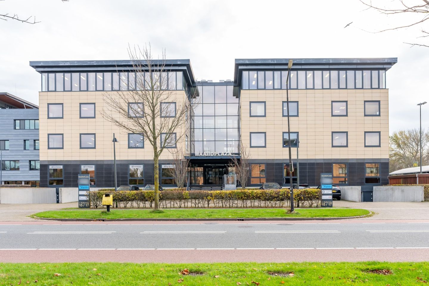 View photo 1 of Jan Duikerweg 15-C