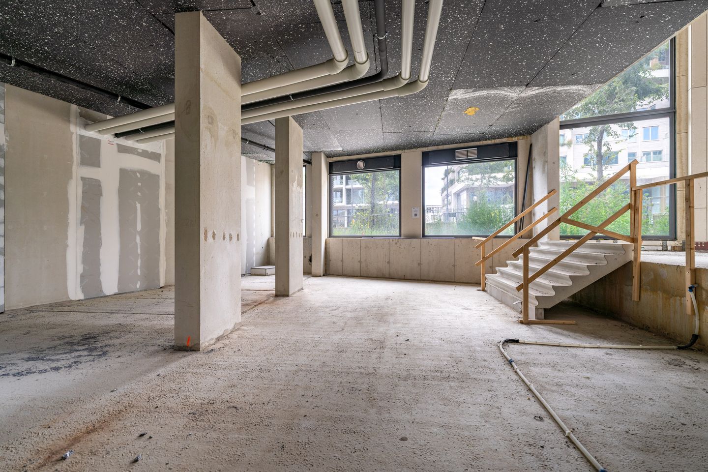 View photo 5 of Radarweg 313