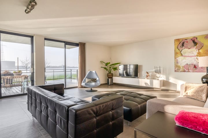 Photo 3 of Voorstraat 19-A