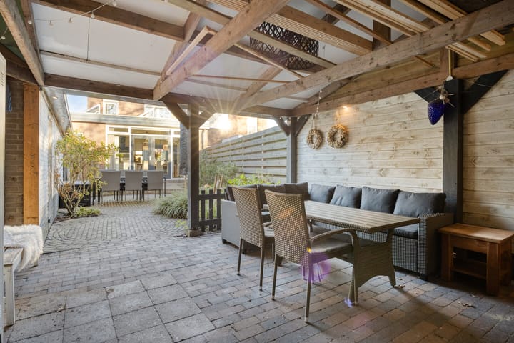 Foto 42 van Oosterstraat 28