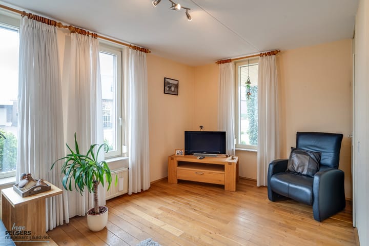 Foto 5 van Industriestraat 2