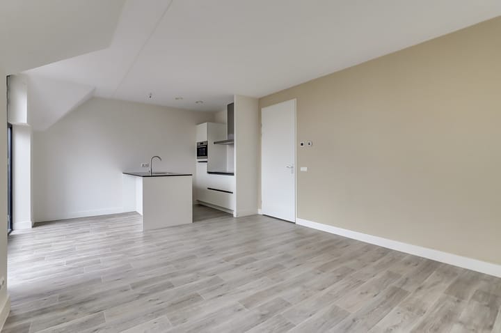 Foto 10 van Stationsstraat 14-C