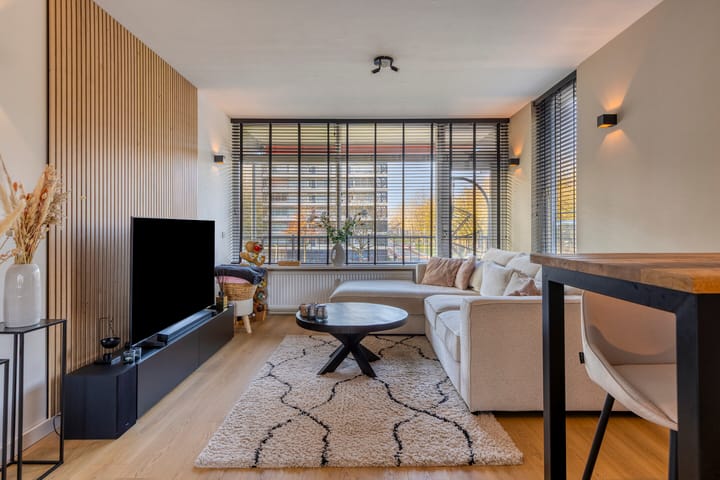 Photo 4 of Middenwetering 246