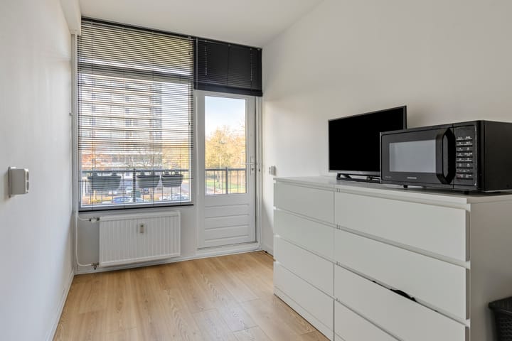 Photo 24 of Middenwetering 246