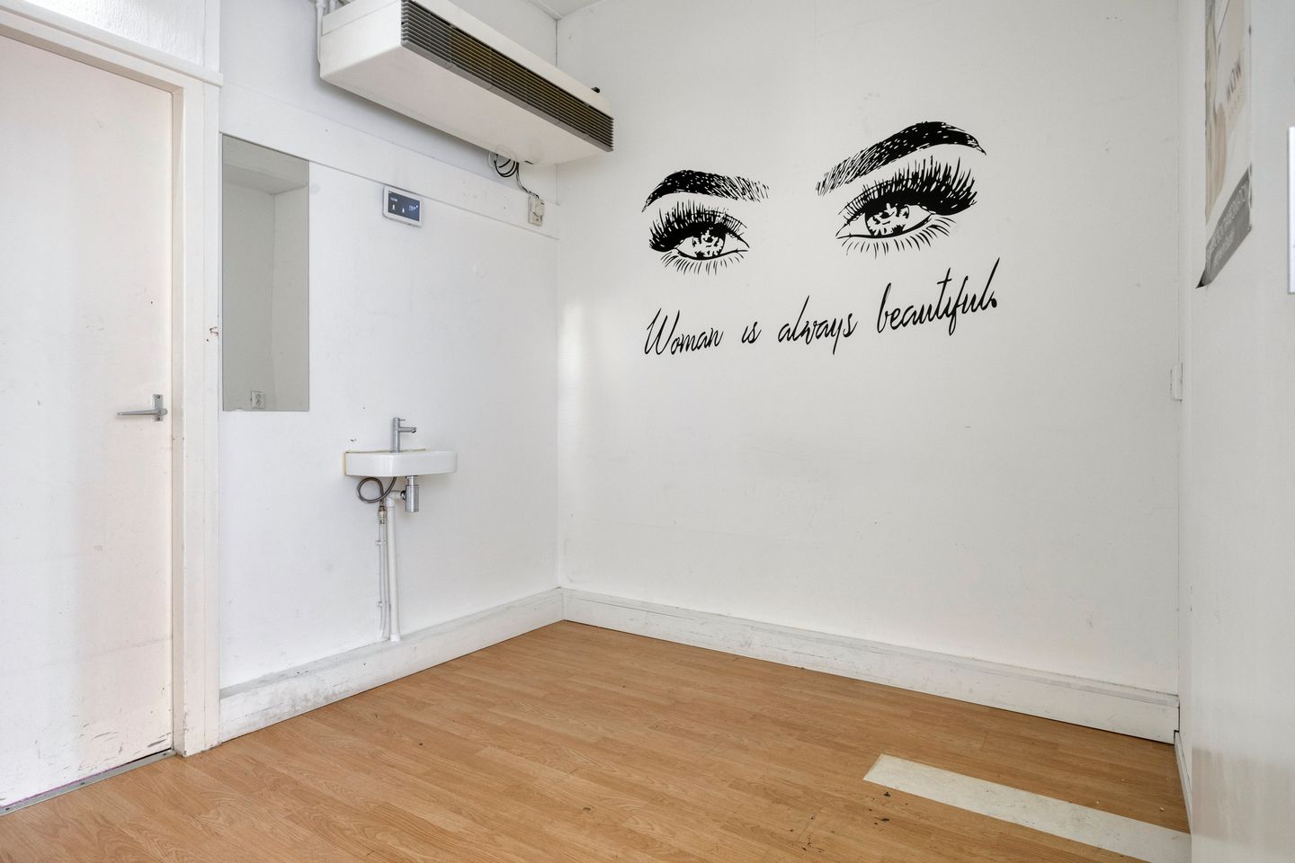 View photo 5 of Meerstraat 9