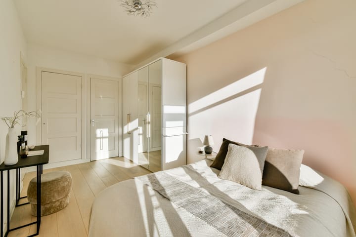 Photo 18 of Zomerdijkstraat 4-2