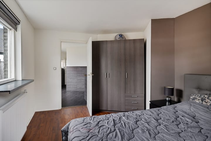 Photo 20 of Hoofdweg 76