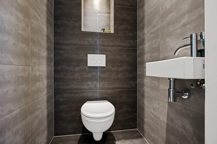 Photo 21 of Hoofdweg 76