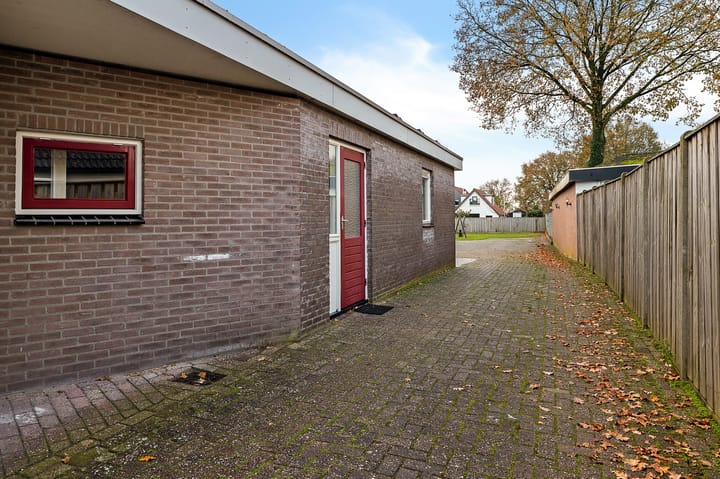 Photo 28 of Hoofdweg 76