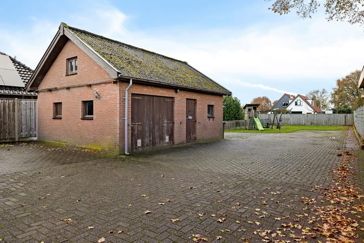 Photo 30 of Hoofdweg 76