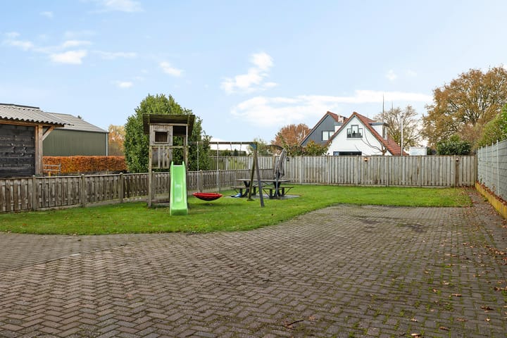 Photo 31 of Hoofdweg 76