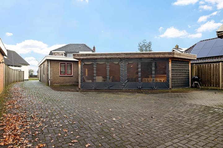 Photo 33 of Hoofdweg 76