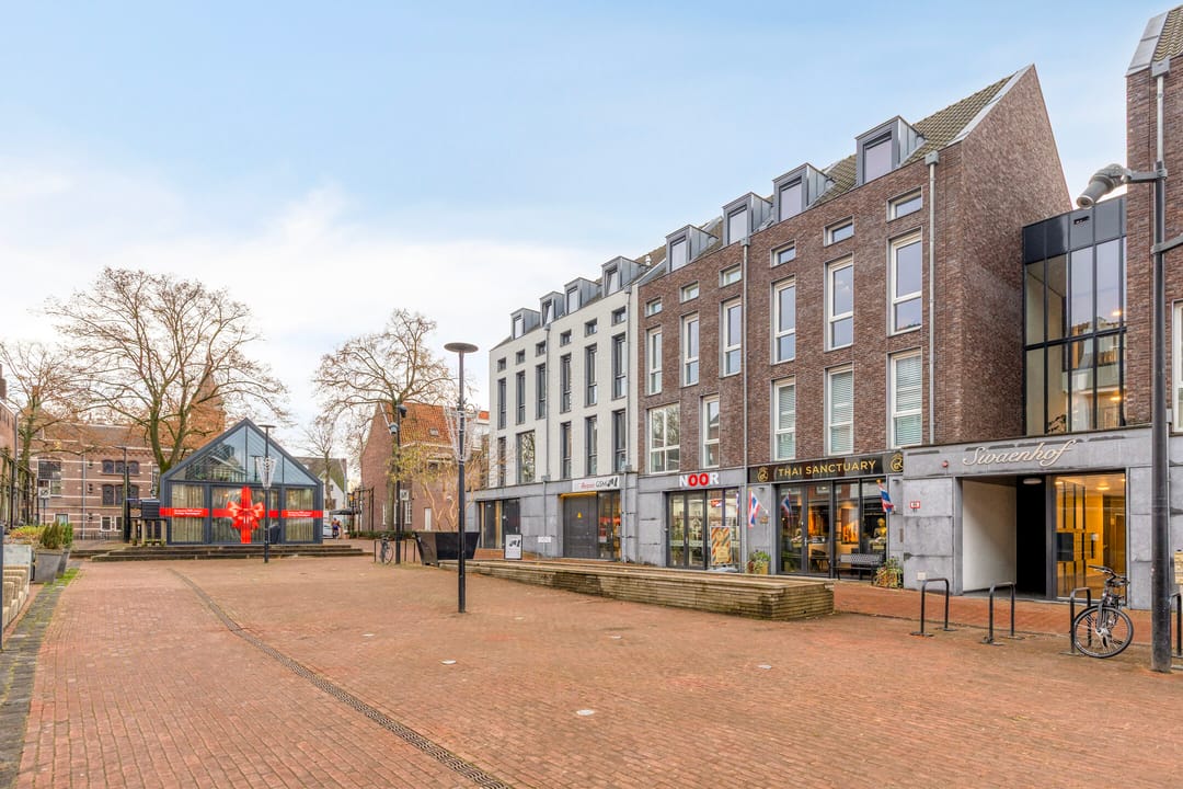 Photo 2 of Lindeplein 30