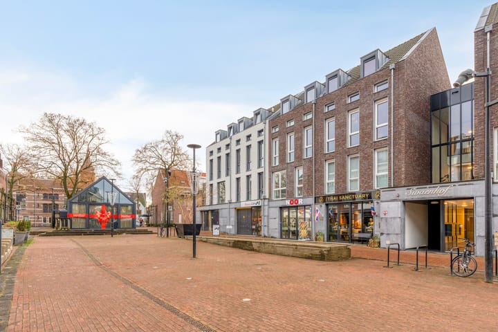 Photo 2 of Lindeplein 30