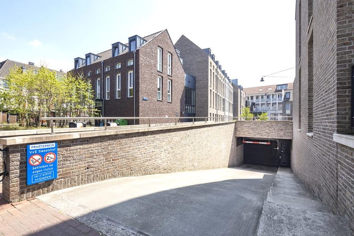 Photo 25 of Lindeplein 30