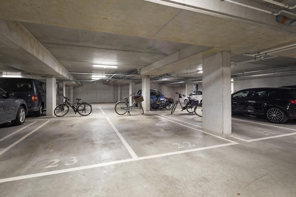 Photo 26 of Lindeplein 30