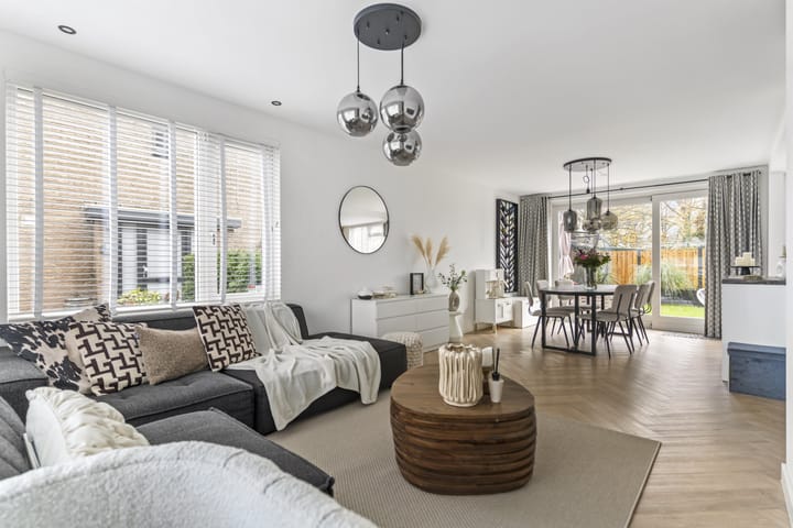 Foto 2 van van Egmondplein 15