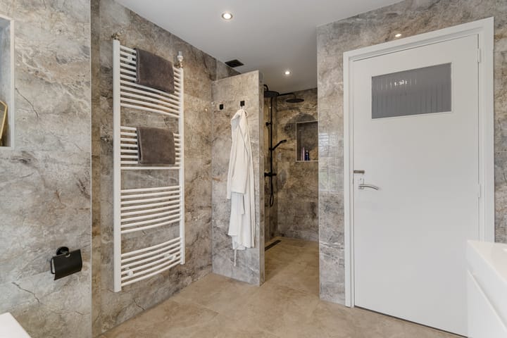 Foto 20 van van Egmondplein 15