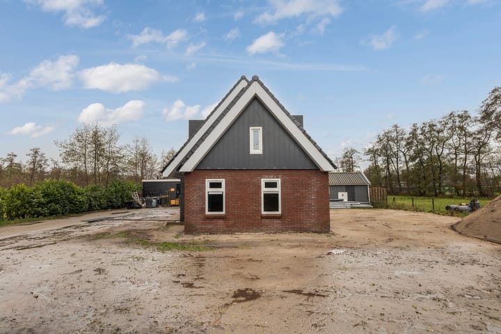 Photo 8 of Lange Reed 2-A