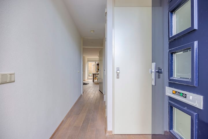 Photo 9 of Walstro 56